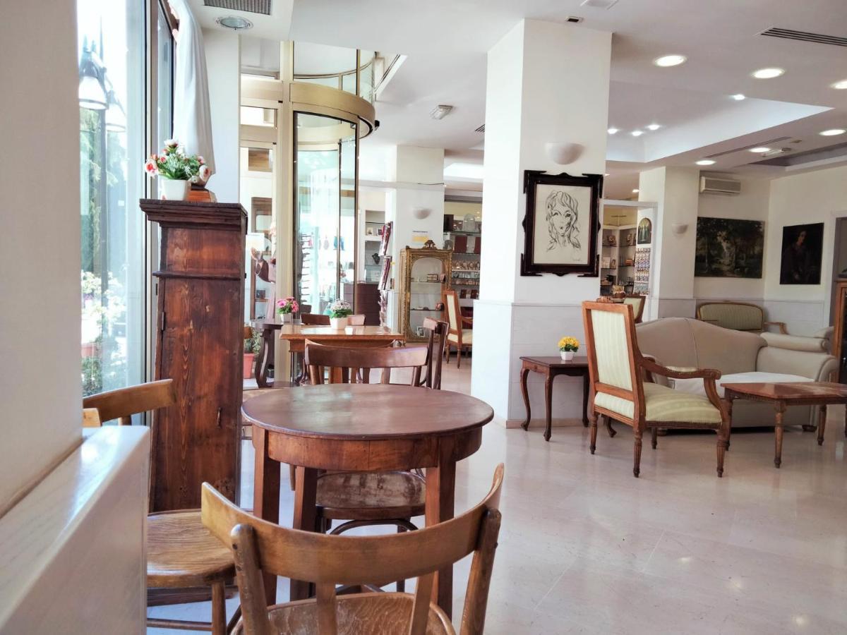 Hotel Pace San Giovanni Rotondo Dış mekan fotoğraf